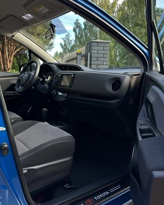 Toyota Yaris cena 47500 przebieg: 47000, rok produkcji 2014 z Szczekociny małe 172